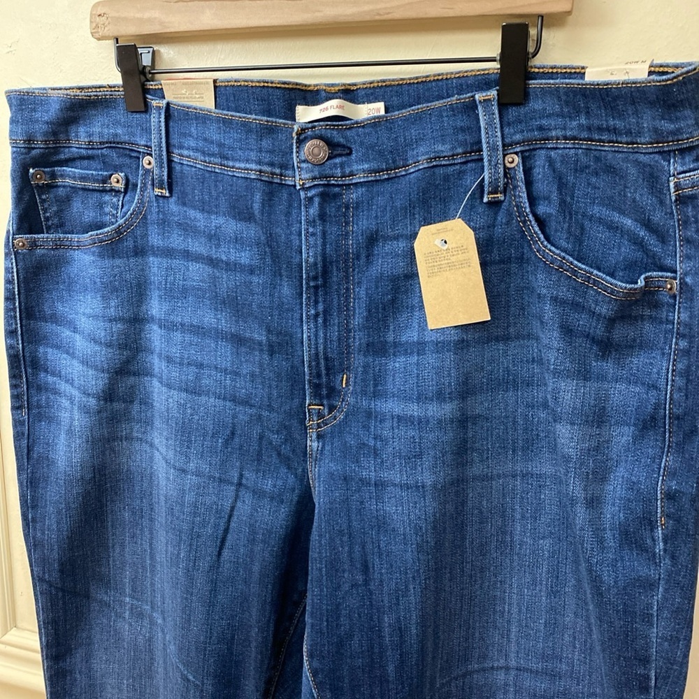 New! Levi’s 726 Flare Jeans Women’s Plus Size 20W - Picture 2 of 6